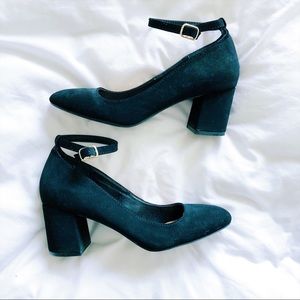 Black Madden Girl Suede Chunky Heel